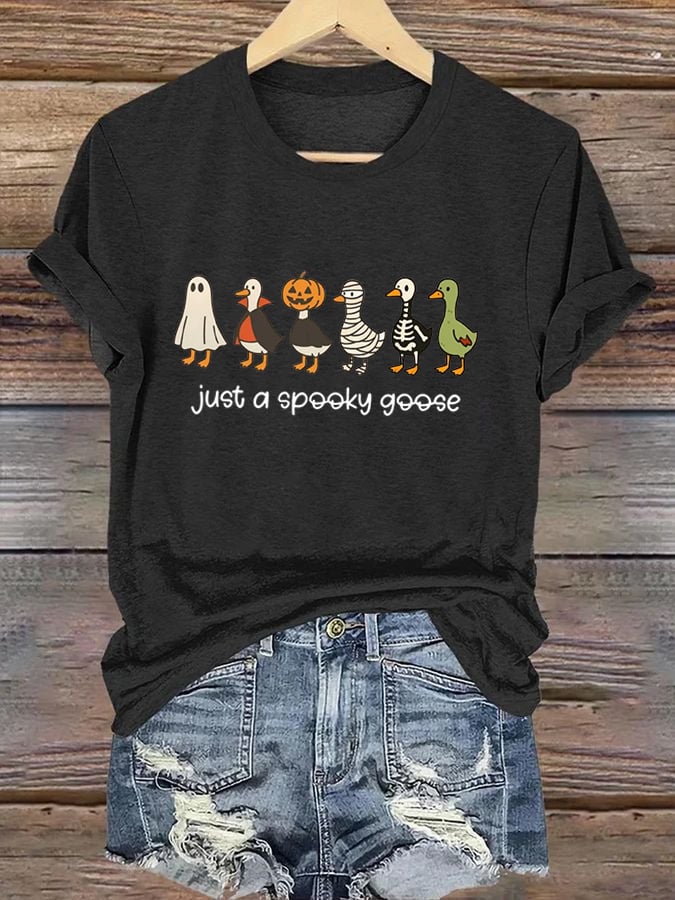 Women's Just a Spooky Goose Print Casual T-Shirt