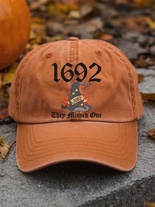 Western 1692 Print Hat