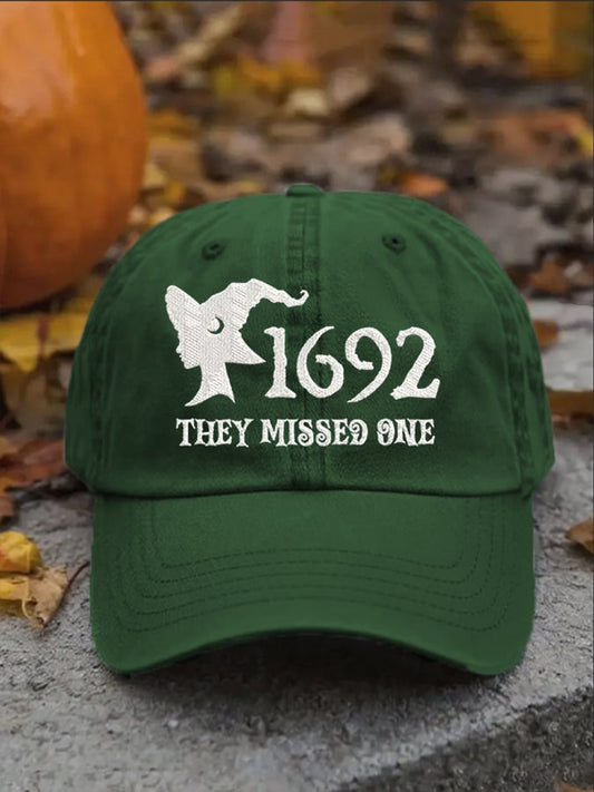 Western 1692 Print Hat