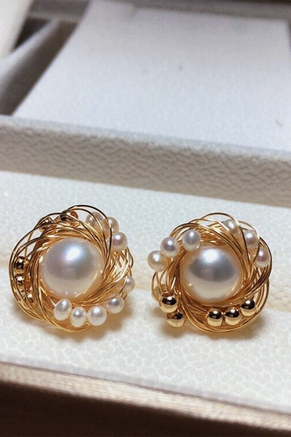 Natural Pearls Metal Earrings