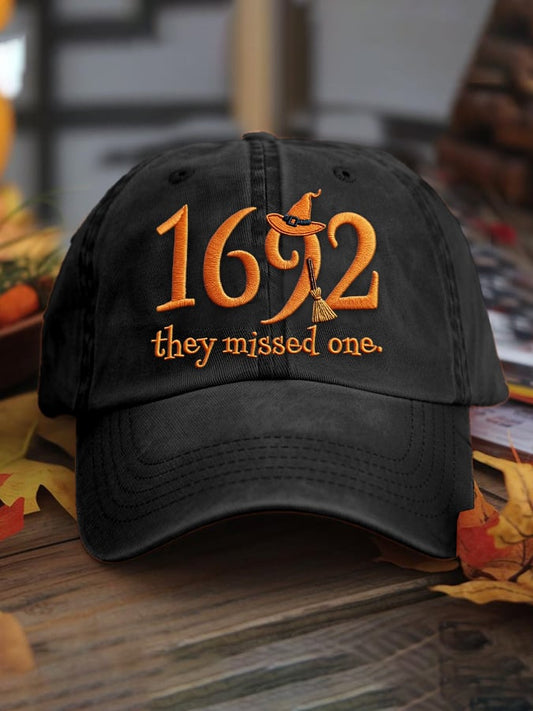Western 1692 Print Hat